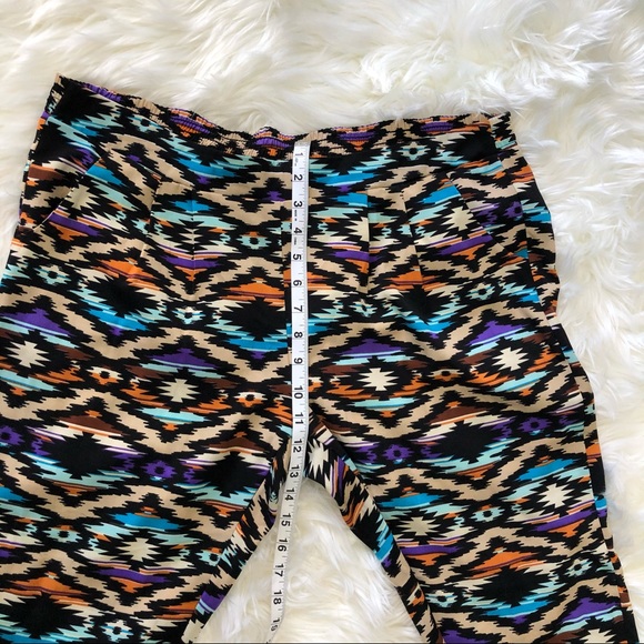 Mimi Chica Elastic Waist Aztec Print Straight Pant - Picture 6 of 9